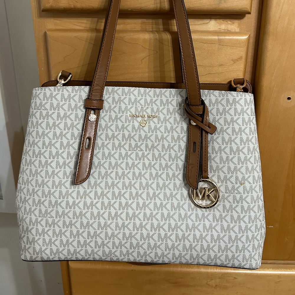 Michael Kors shoulder bag